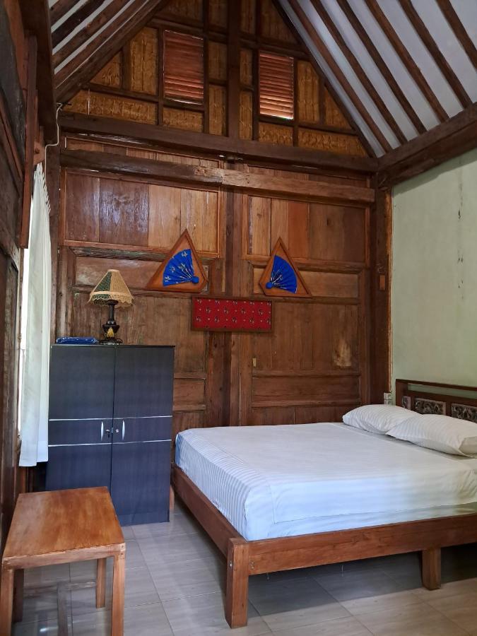 Diana'S Homestay Banyuwangi  Extérieur photo