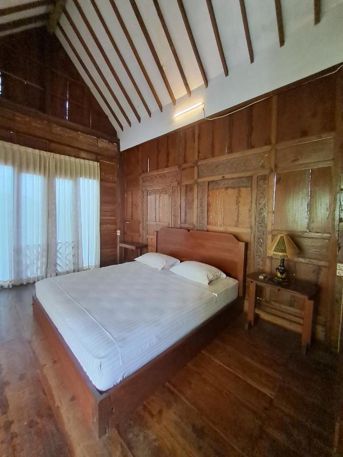 Diana'S Homestay Banyuwangi  Extérieur photo